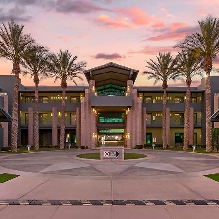 Best Western Plus Sundial Scottsdale Bagian luar foto