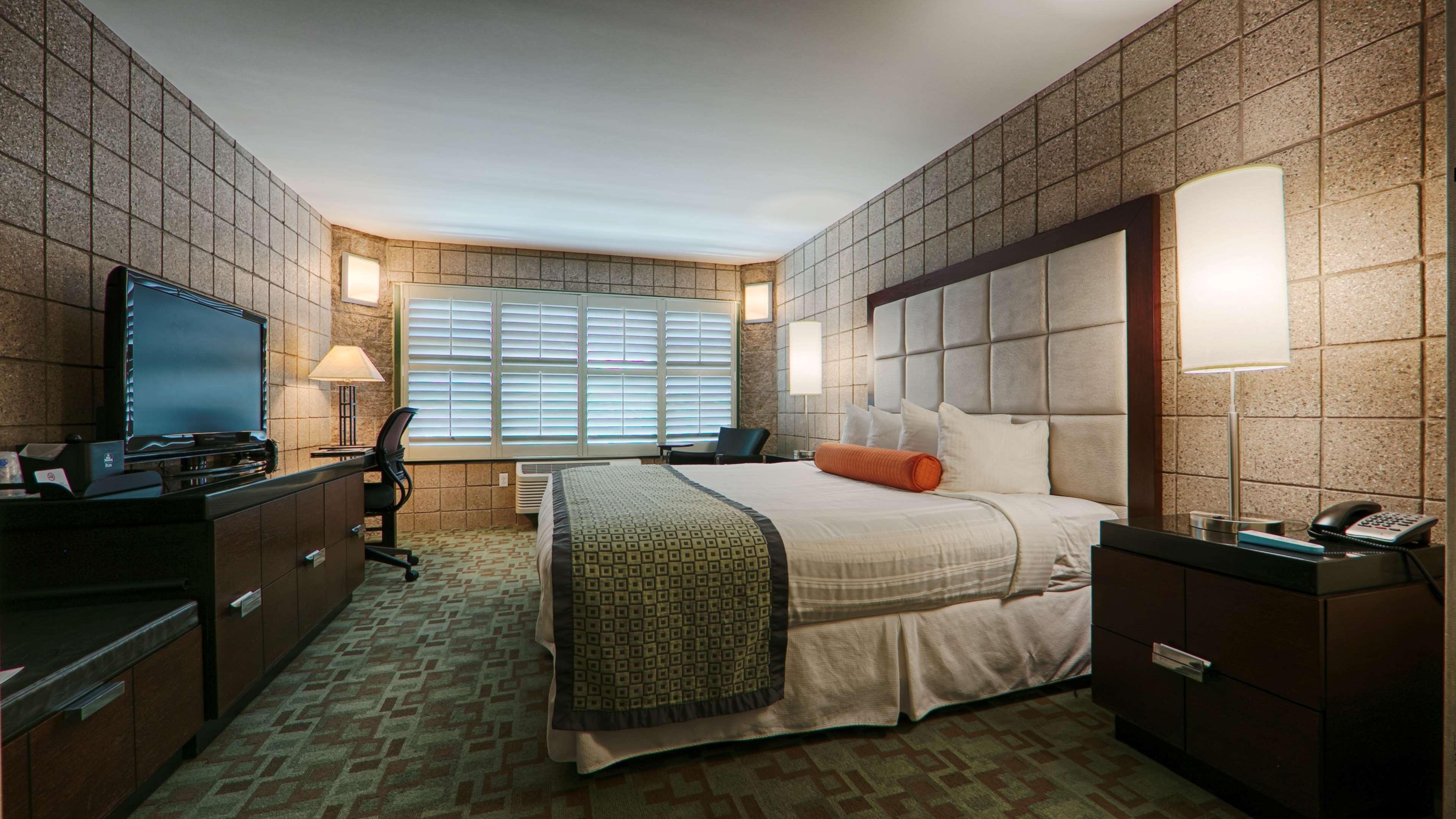 Best Western Plus Sundial Scottsdale Bagian luar foto