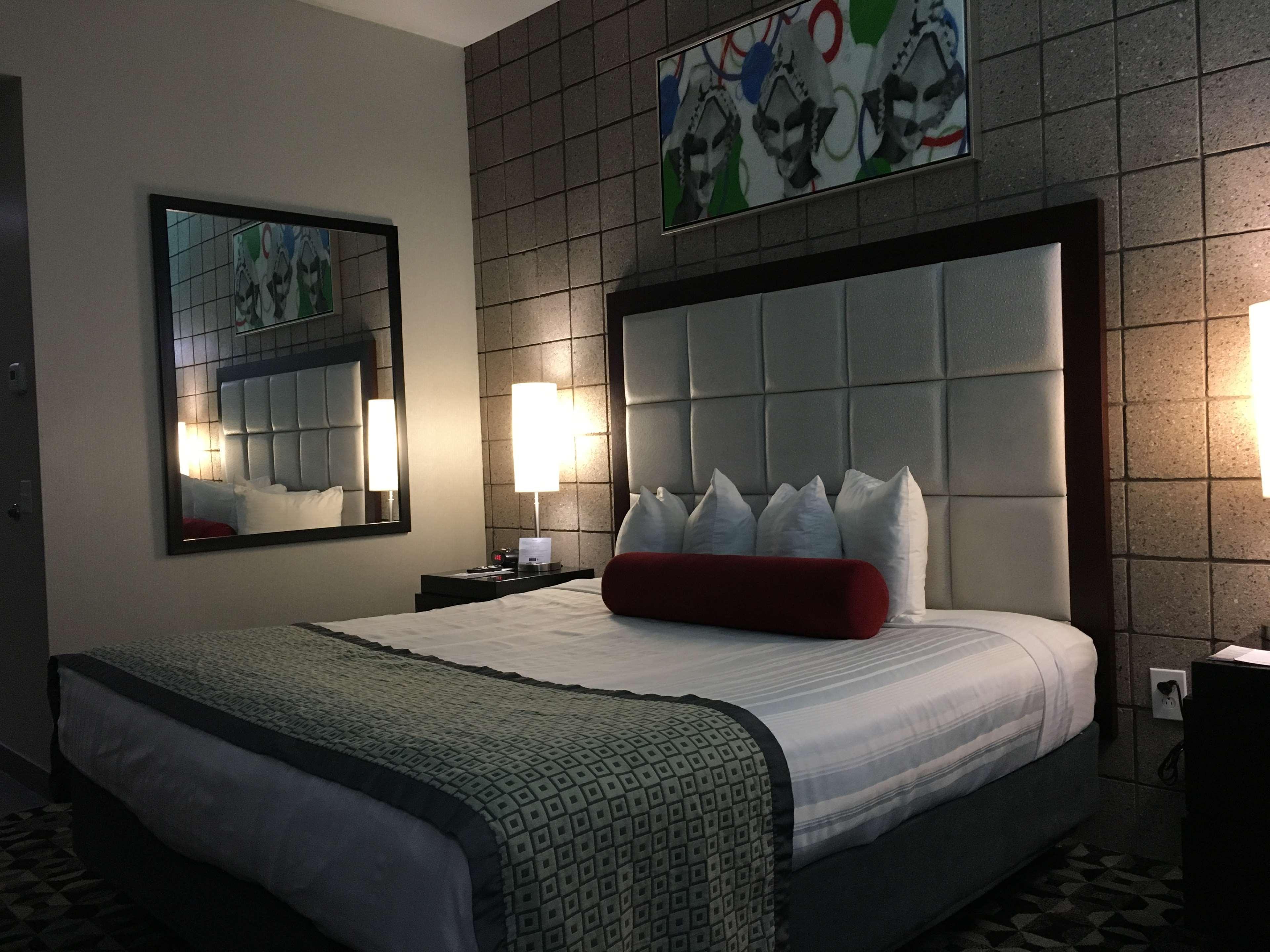 Best Western Plus Sundial Scottsdale Bagian luar foto