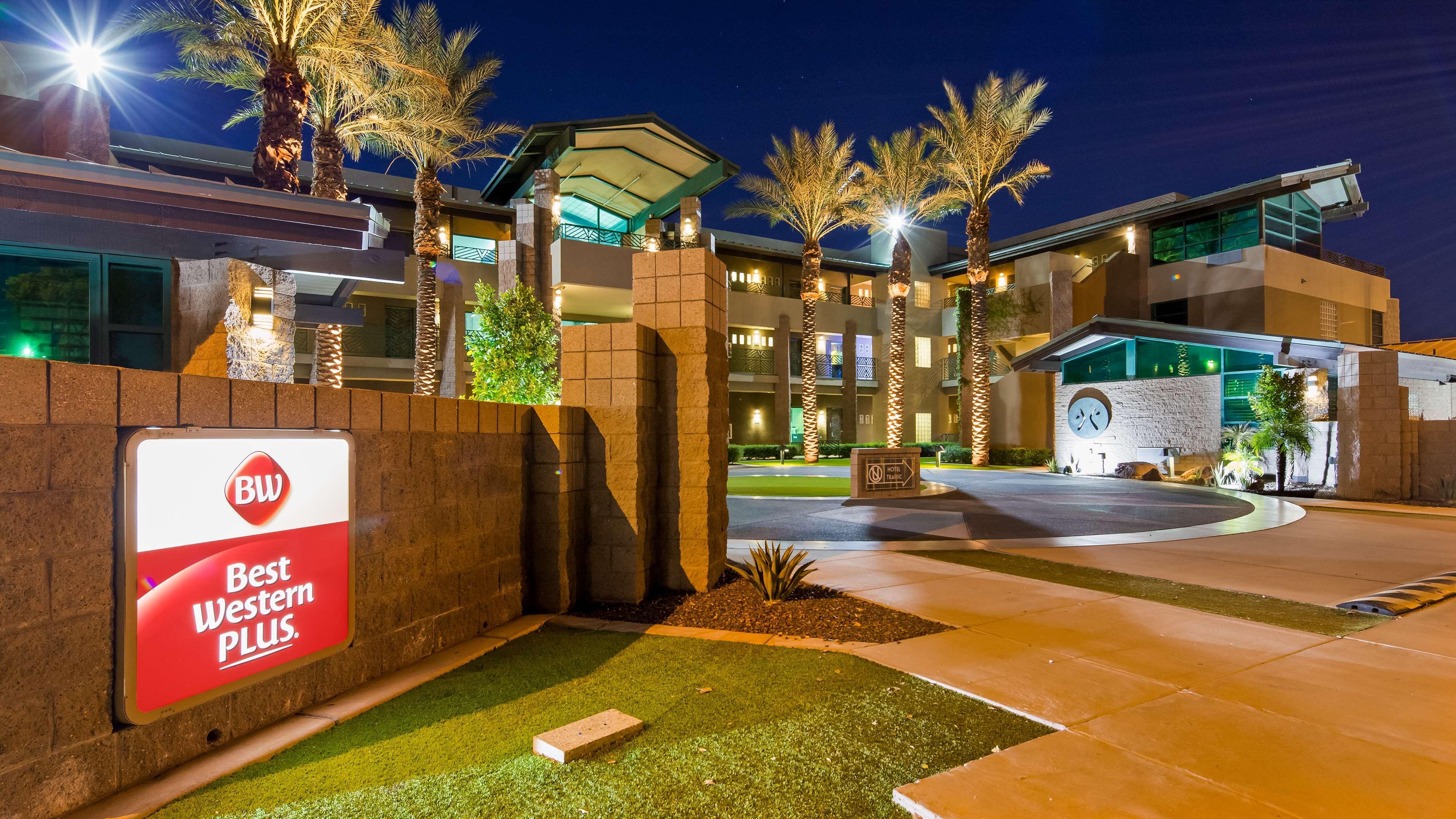 Best Western Plus Sundial Scottsdale Bagian luar foto