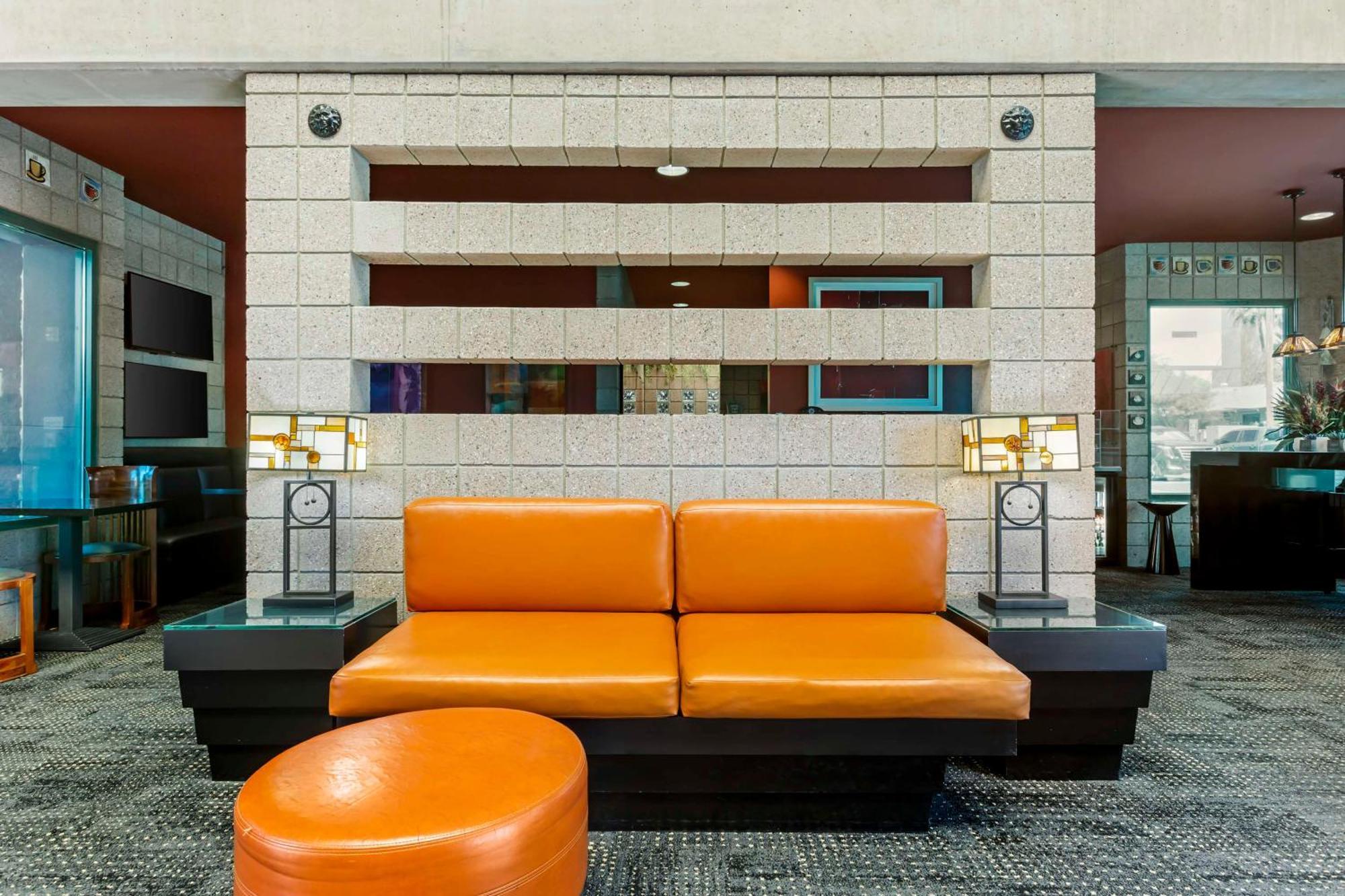 Best Western Plus Sundial Scottsdale Bagian luar foto