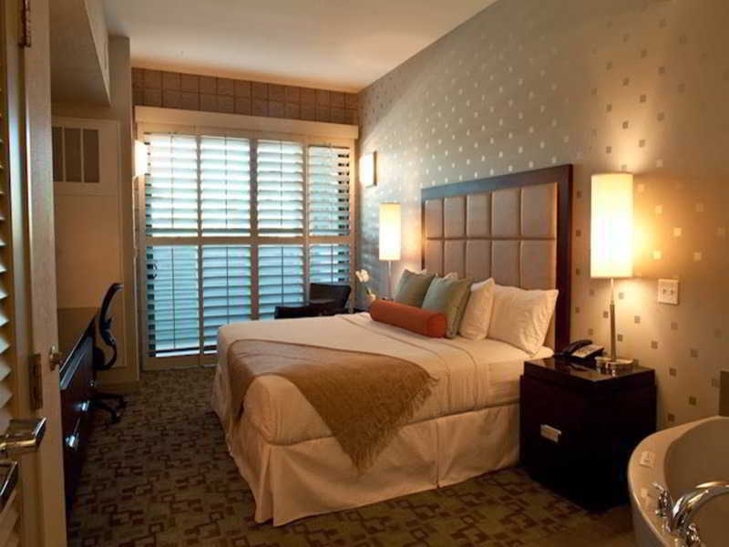 Best Western Plus Sundial Scottsdale Ruang foto
