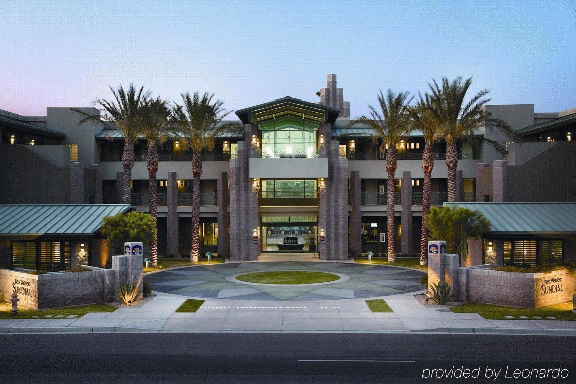 Best Western Plus Sundial Scottsdale Bagian luar foto