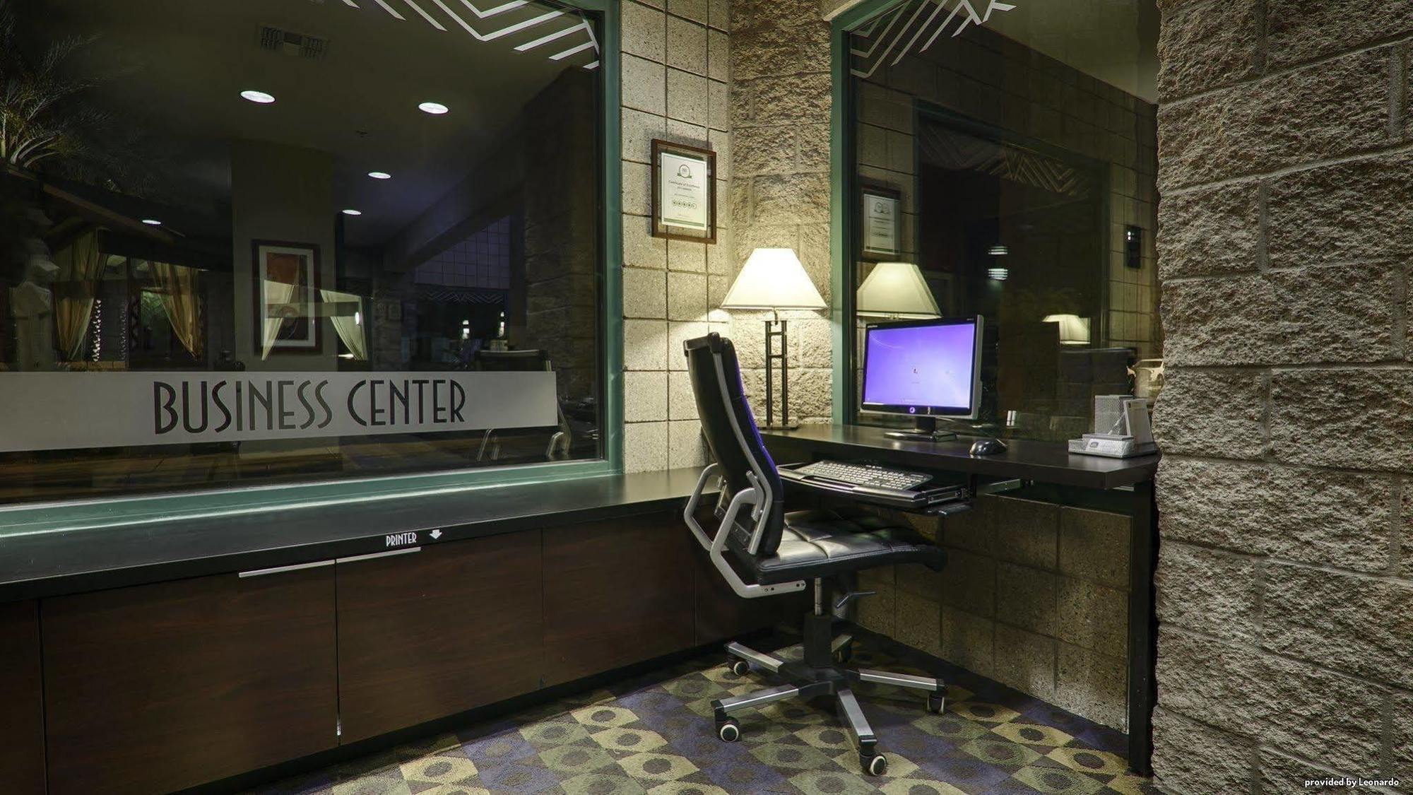 Best Western Plus Sundial Scottsdale Bagian luar foto